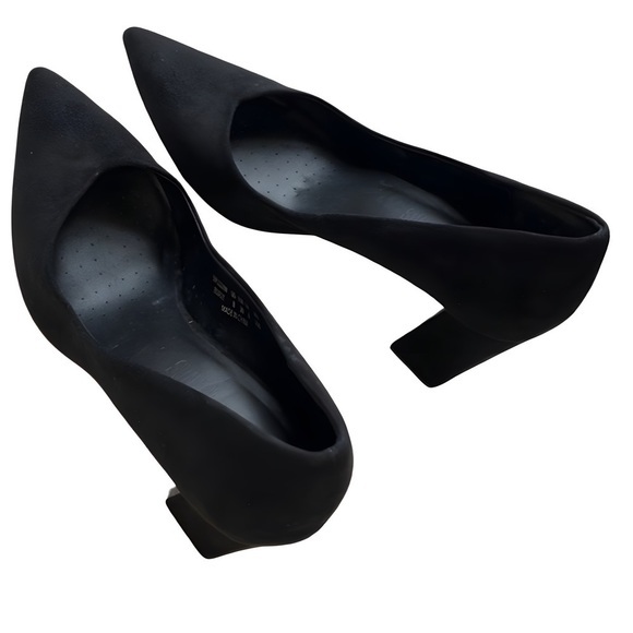 DREAMPAIRS Women's Chunky Block Heels Black
‎ Size 8 - Picture 11 of 13